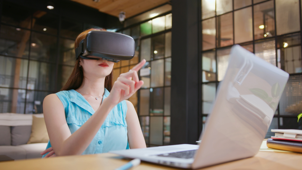 How to Use VR and AR to Make Your Webinars More Engaging