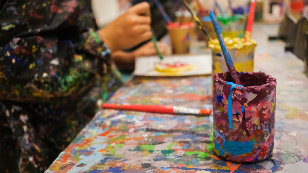 Art Classes Unleashing Creativity